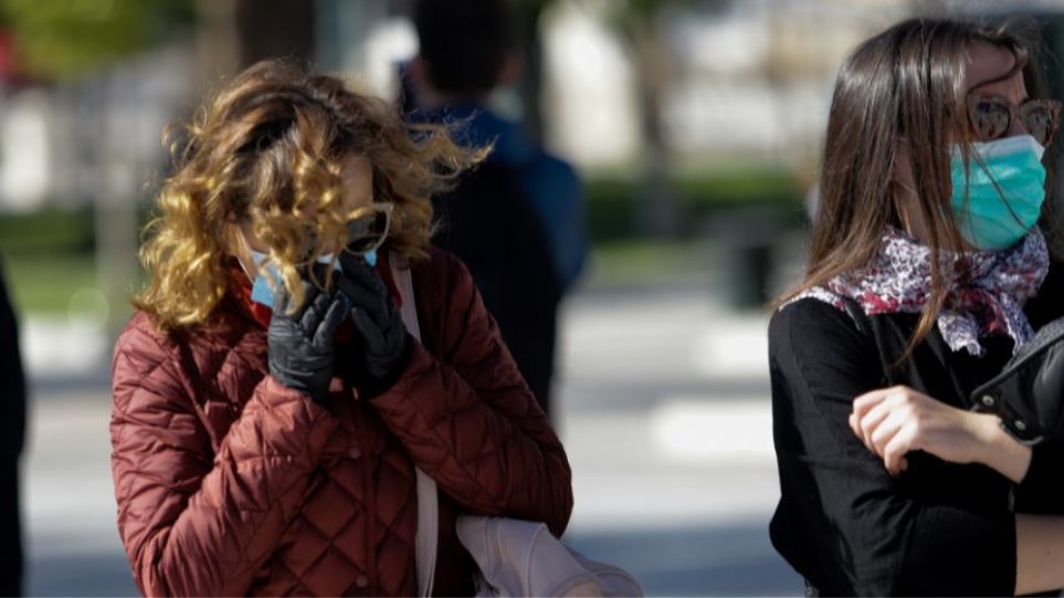 Κορονοϊός: «Παράδειγμα προς μίμηση η ψύχραιμη συμπεριφορά των Ελλήνων» λέει η Daily Telegraph