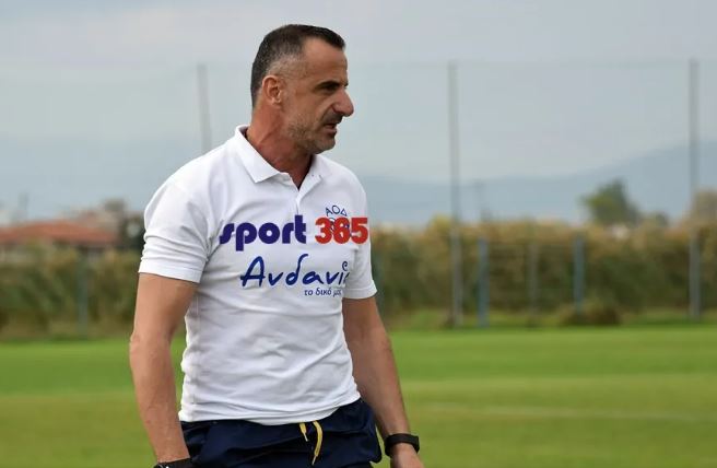 Μαντζούνης: Γρήγορη επάνοδο στο οξυγόνο μας, τα γήπεδα!