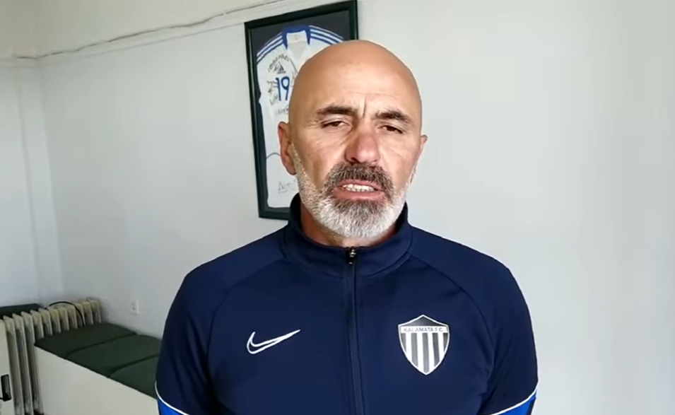 Super League 2: «Βρήκαν τη δύναμη να μας δώσουν χαρά οι παίκτες» είπε ο Μπελά