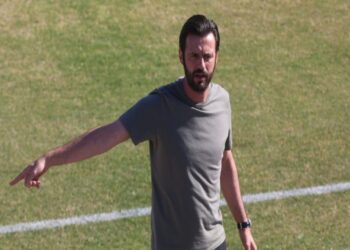 Σκύβαλος: «Αν έπρεπε να προκριθεί μία ομάδα, αυτή ήμασταν εμείς»