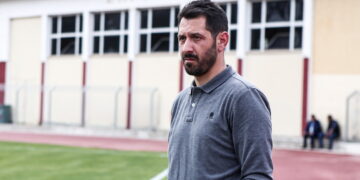 Κηφισιά: «Διαζύγιο» με Πετράκη πριν τη σέντρα με Απόλλωνα Σμύρνης