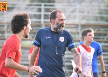 Ξεκίνησαν τα βάσανα στον Άρη Πετρούπολης
