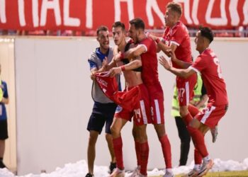 Πανσερραϊκός για «φίλημα» – Νίκησε και τον ΠΑΣ