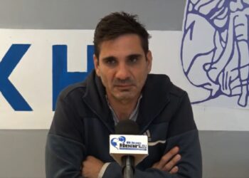 Έξαλλος με τη διαιτησία ο Ελευθερόπουλος: «Απίστευτη φάση στο γκολ, καθόρισε τον αγώνα!»