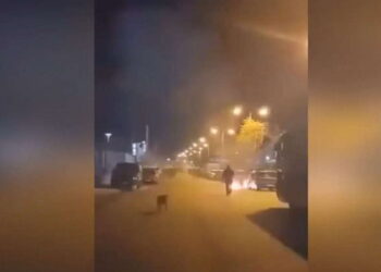 Επεισόδια στου Ρέντη: Συνελήφθη 18χρονος – Ομολόγησε ότι πέταξε τη φωτοβολίδα – Βίντεο