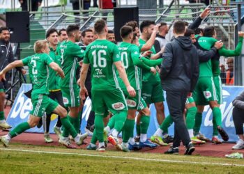 Επιστροφή Λεβαδειακού στη Super League! – Νίκησε με 2-0 τον Μακεδονικό