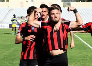 Παναχαϊκή – Αστέρας Τρίπολης Β 1-0: Με «λυτρωτή» Ροβα άνοιξε λογαριασμό