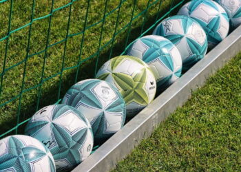 Ανασχηματισμός στους πάγκους της SL2 – Μόλις 6 προπονητές έμειναν για… Χριστούγεννα