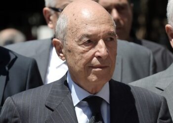 Πέθανε ο πρώην πρωθυπουργός Κώστας Σημίτης