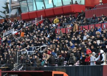 «Κάποιοι λιγουρεύονται την πτώση της ομάδας – Εμείς 50ευρα δεν θα μοιράσουμε ποτέ» – λένε στην ΠΑΕ Παναχαϊκή
