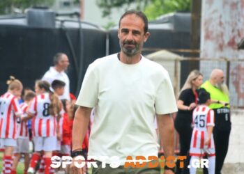 Σε αναζήτηση προπονητή η Ξάνθη – Παρελθόν ο Μπαχαρίδης μετά την άνοδο