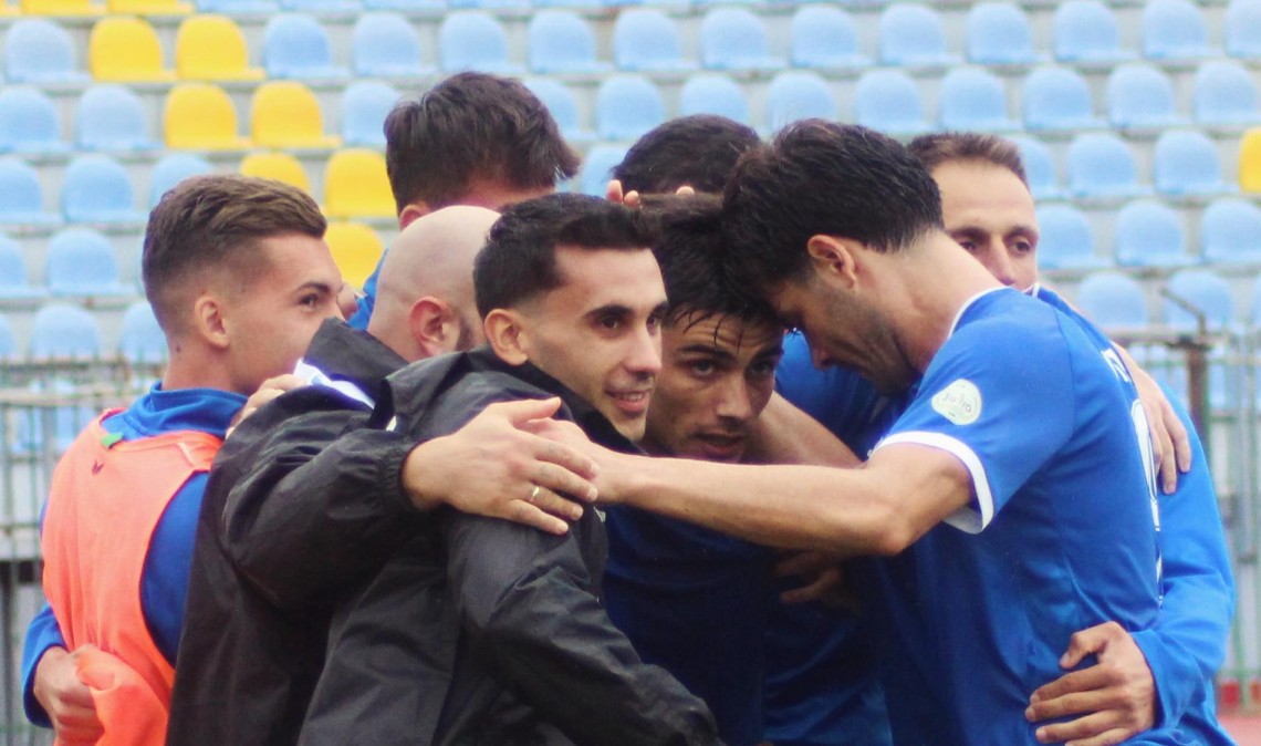 Εμφατικό «διπλό» (0-3) στην Καρδίτσα η Νίκη Βόλου – Μεγάλος πρωταγωνιστής ο Λουκίνας – Δείτε τα γκολ